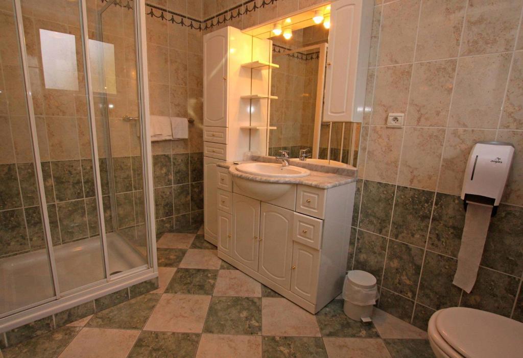 אגנו Hotel Champ Alsace חדר תמונה